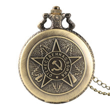 Load image into Gallery viewer, Retro UDSSR Sowjetische Abzeichen Sichel Hammer Stil Quarz Taschenuhr CCCP Russland Emblem Kommunismus Unisex Halskette Kette Stunden Uhr
